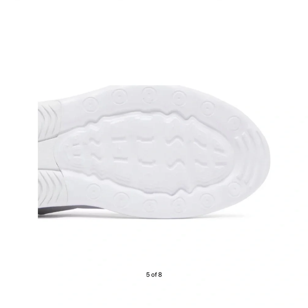 Nike Air Max Bolt (all-white size 7) - Picture 5 of 9